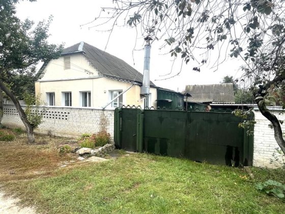 Продам будинок по вул Краснопільська Суми