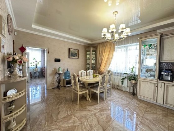 Будинок з ремонтом Буча Буча