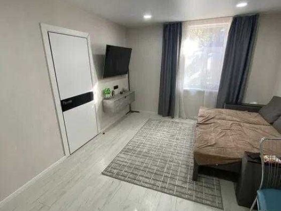 У продажу двокімнатна частина будику Полтава