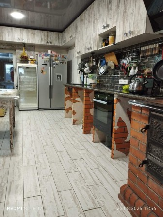 Продам Новострой Дом 155м лет кух 90м уч. 33сот Солн батареи Заречный! - фото 1