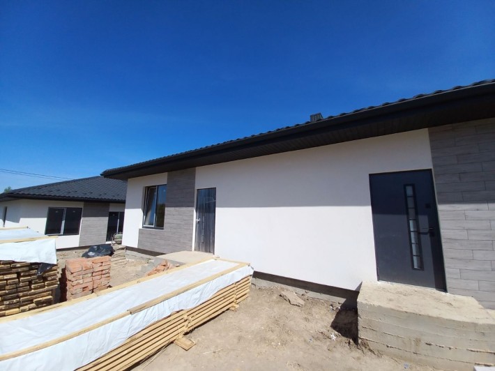 Котедж з комунікаціями за ціною квартири - фото 1