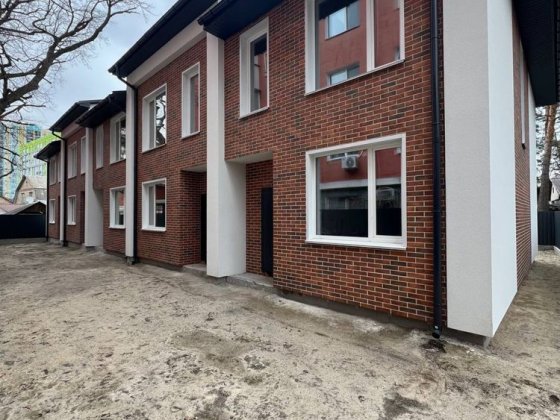 Просторий таунхаус біля університету в Ірпені! Ірпінь