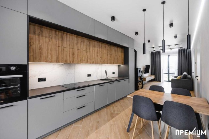 Терміновий продаж. Котедж з ремонтом а меблями. Готовий до заселення - фото 1