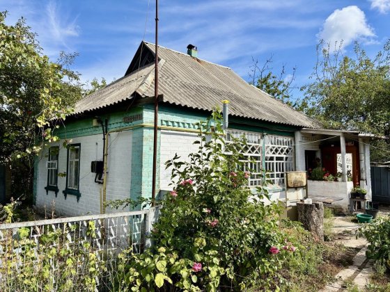 Продаж окремого будинку з зручностями,10хв їзди від ТРЦ Мир,р-н Левада Полтава