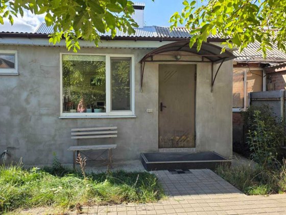 Продається частина будинку в районі Боженка Полтава