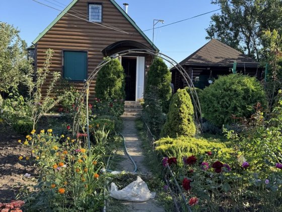 Дачний будинок поблизу Голубих озер «Мальдіви», початок Баранівки Суми