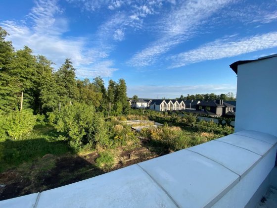 Дуплекс з терасою поруч з лісом в закритому котеджному містечку Ірпінь