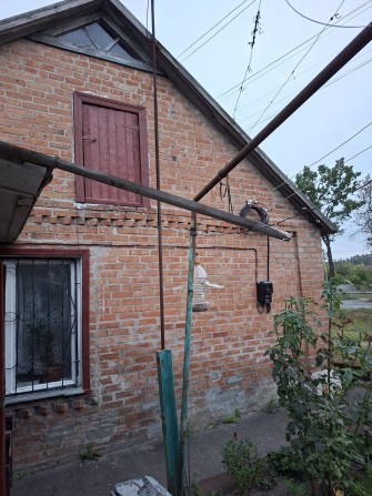 Вул. Великорогізнянська, частина будинку - фото 1