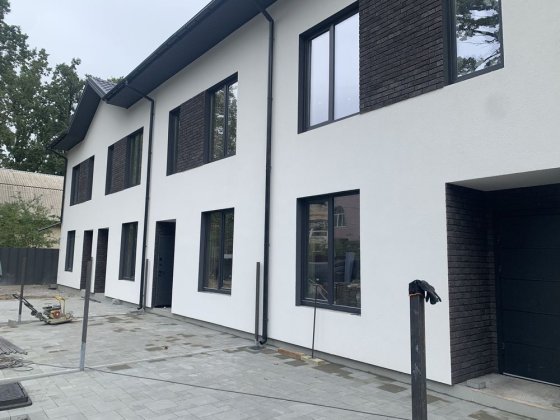 Таунхаус в Ірпені. Зручний виїзд до Києва, комунікації централізовані Ірпінь