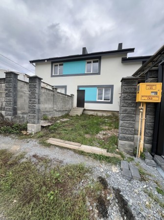 Продаж котедж з комунікаціями + газ+ підвал - фото 1