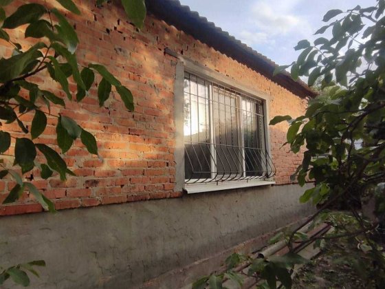 ГРЛ окремий будинок біля ставка Полтава