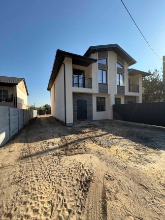 Новий дуплекс в Ірпені біля лісу - фото 1