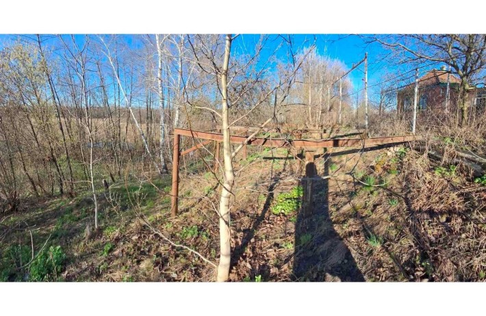 Крутий Берег, будинок в гарному місці, власник - фото 1