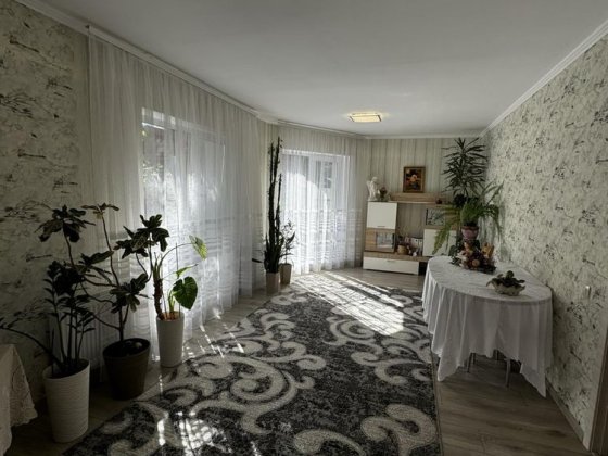 Продаж будинку у місті Ровно