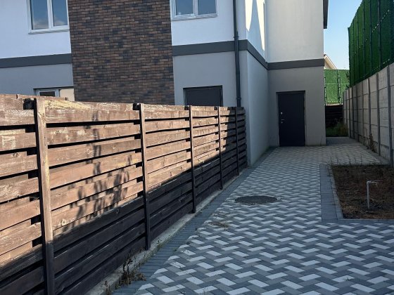 ЕКСКЛЮЗИВНО, дуплекс з гарною ділянкою. Ирпень