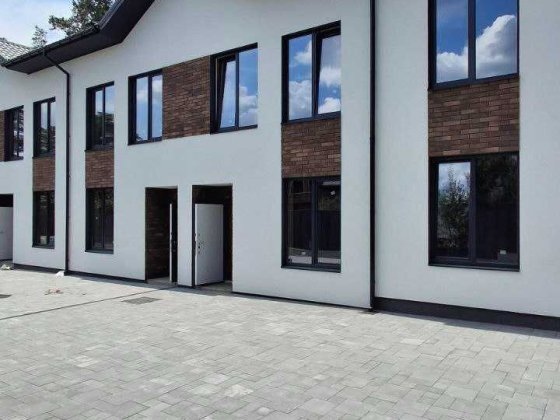 Продам новий таунхаус з готовим ремонтом в районі Центрального парку! Ірпінь