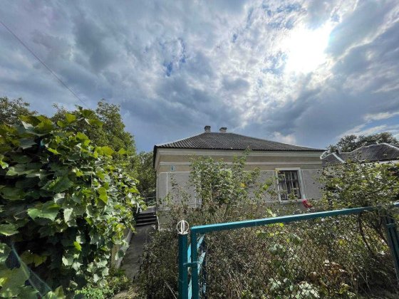 Тернопіль! 7 сот з будинком, унікальне місце район Дружба Тернополь