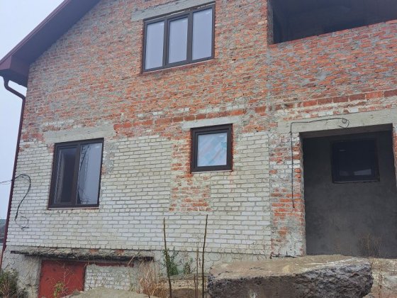 Продається не добудовании  котедж.с. Смиківці,деталі за номером. Тернопіль