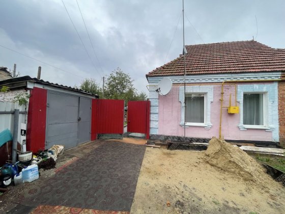 Продам 1/2 будинку 90м2 на Фурманова Полтава