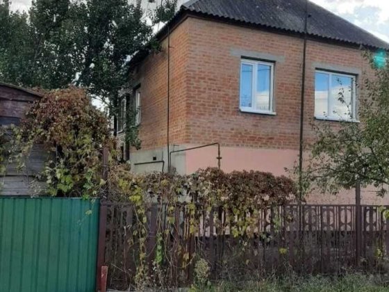 Будинок 2 поверховий Крутий берег Полтава