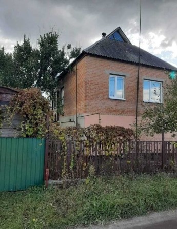 Будинок 2 поверховий Крутий берег - фото 1