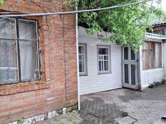 Частина будинку в центрі міста. Полтава