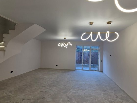 Таунхаус з якісним ремонтом Черновцы