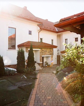 КОТЕДЖ З ЄВРОРЕМОНТОМ !!!по заниженій ціні - фото 1