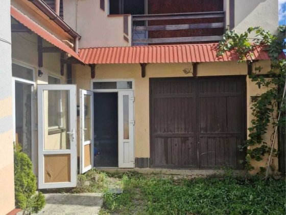 БЕЗ КОМІСІЇ Продаж будинку на вул. Гагаріна ( неподалік від центру) Ужгород