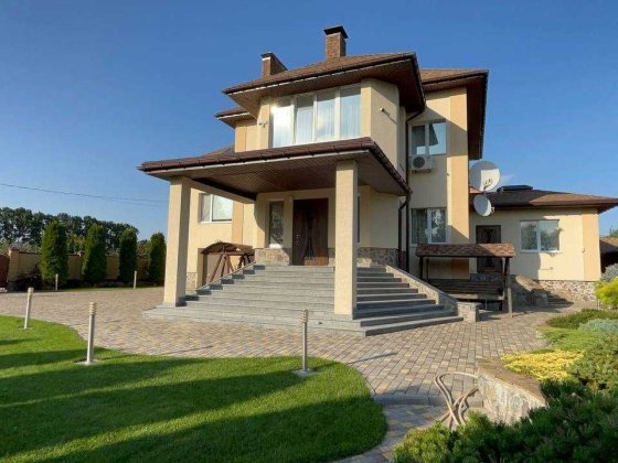 Продам сучасний будинок в Полтаві Полтава