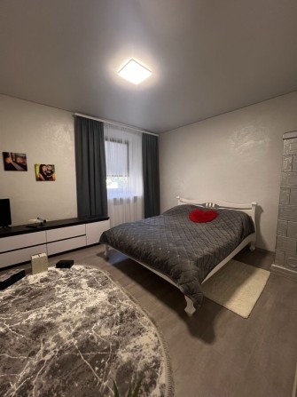 Продаж 1/2 будинку - фото 1