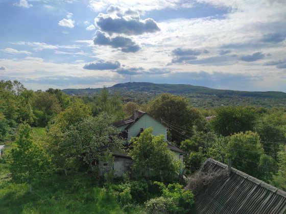 Будинок-дача зі зручностями Роша кінцева маршруту 6 Чернівці