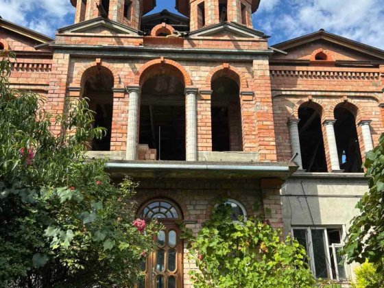 Продається будинок Вашоі мріі з  ділянкою  10 сот. Черновцы