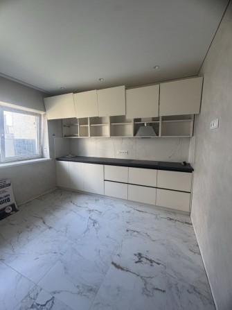 Продаж таунхаусу з неймовірним виглядом - фото 1