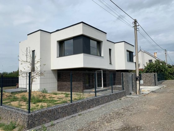 Продаж котедж/танхаус Ужгород.(р-н садовий) Ужгород