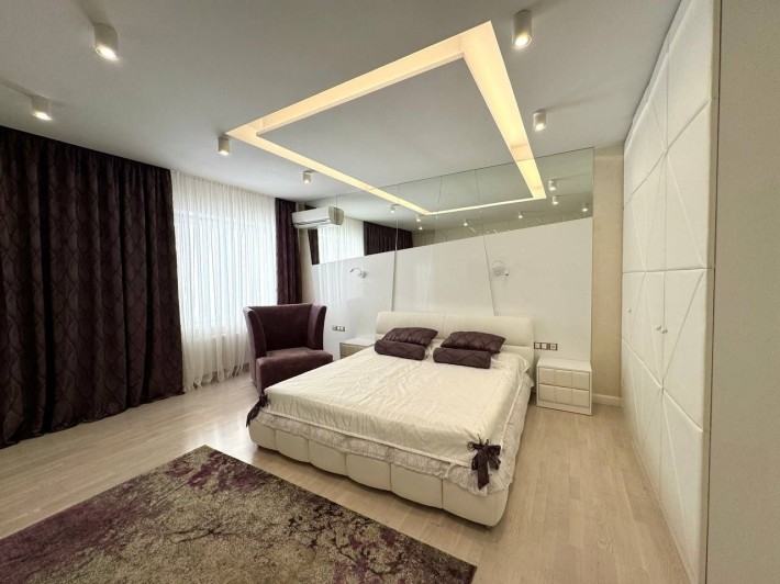 Стильний 4К котедж, вул  Неофіта Кибалюка - фото 1