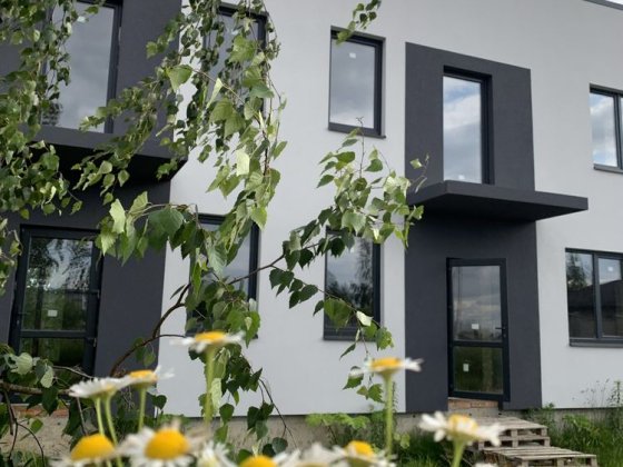 Котедж. Криниченька. 4,7 сот Рівне