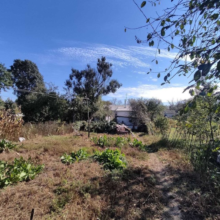 Часть дома , отдельный вход , свой двор , 4 сотки . - фото 1