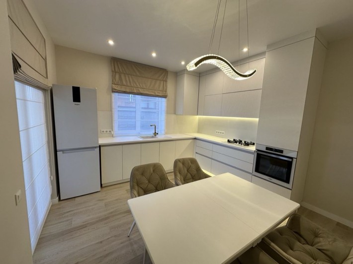 Будинок окремо, р-н Луцького кільця - фото 1