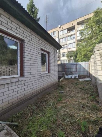 Продам половину будинку з власною землею р-н Громова (Черкаси-Газ) - фото 1