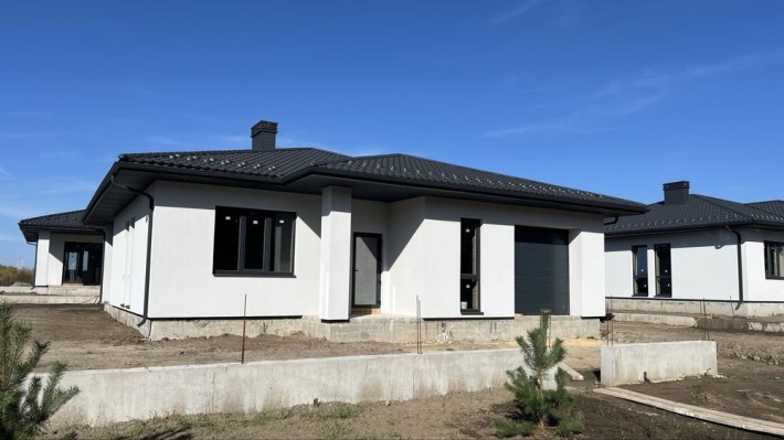 Продаж будинку у районі Автвовокзалу з великим гаражем - фото 1