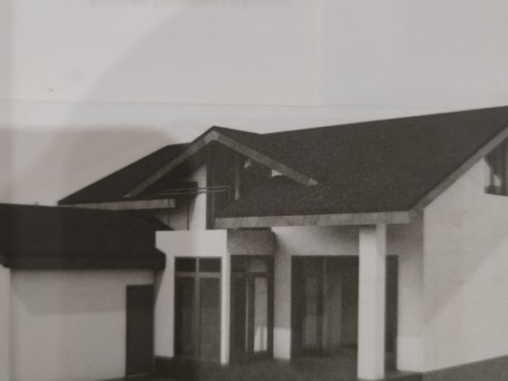 Продаеться срочно  новий недостроений будинок Чернівці