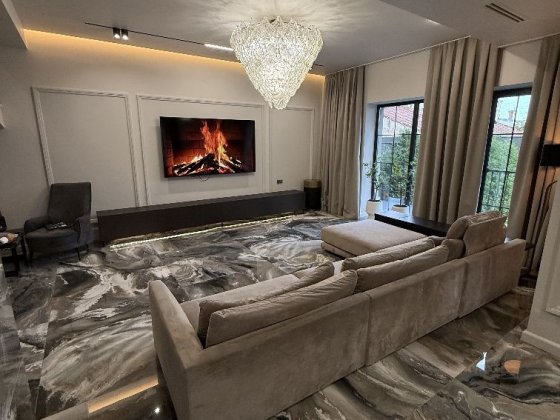 Продаж Елітного Будинку-Дуплекса з ремонтом в центрі міста Чернівці Черновцы