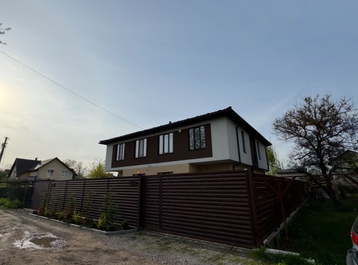 Продаж будинку (дуплекс), вул. 93-я Садова, Осокорки, метро Славутич. - фото 1