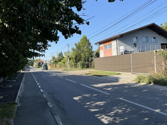 Новий будинок з ремонтом на фасаді під Бізнес (сто, магазин …) Київ