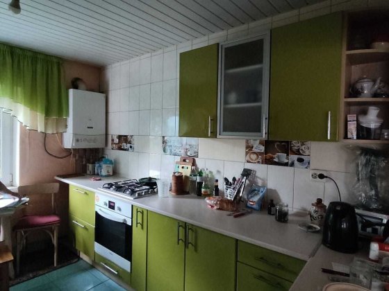 часть дома c отдельным входом в районе Л.Лукьяненка . Чернігів