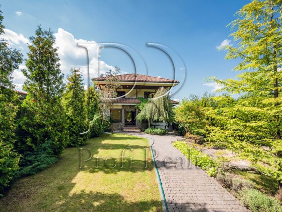 Престижний будинок з ремонтом/Шевченківський/метро Дорогожичі/Сирець Киев