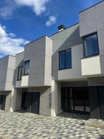 Продається Таунхаус на вул.Шухевича - фото 1