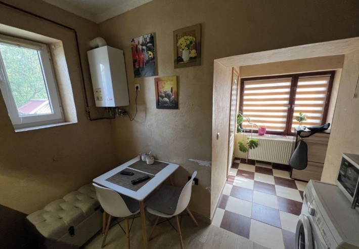 Продається будинок в р-ні готеля " Закарпаття" - фото 1