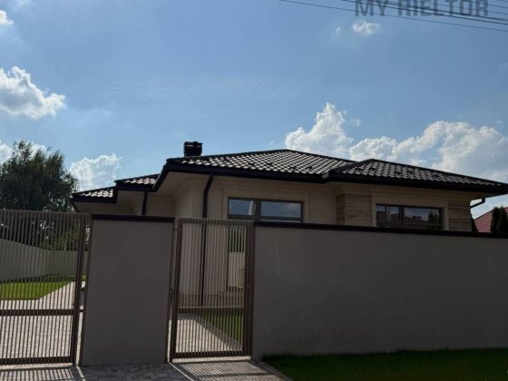 Продаж будинку в Садовому. Ужгород